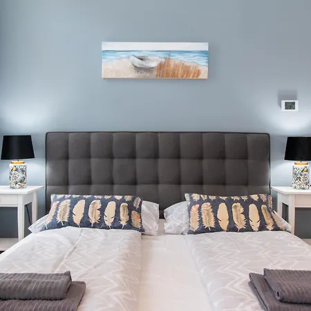 Stepanska Apartamento *