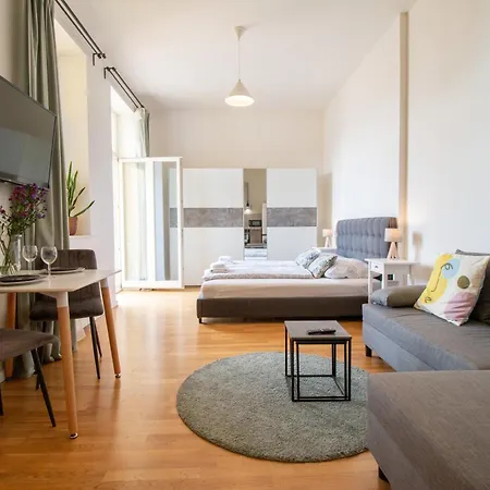Apartament Stepanska *
