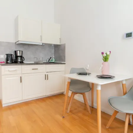 Appartement Stepanska *